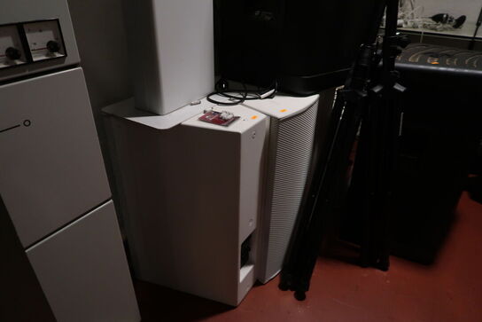 3 stk. højtalere COMMUNITY I SERIES IP8-1122/64W