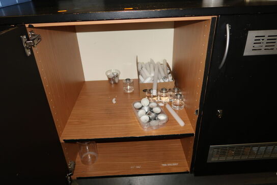 Div. Vinglas, shotsglas, salt/peberkværn, ølkander m.m.