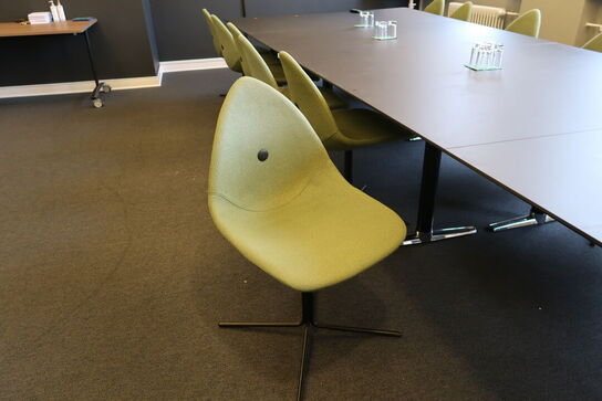 Mødebord med 15 stk. mødestole