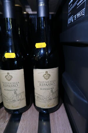 9 flasker rødvin VALPOLICELLA RIPASSO SUPERIORE
