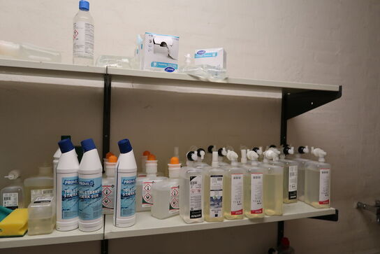 Div. Rengøringsartikler og rengøringsmidler