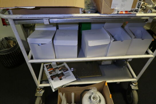 Opbevaringsvogn uden indhold