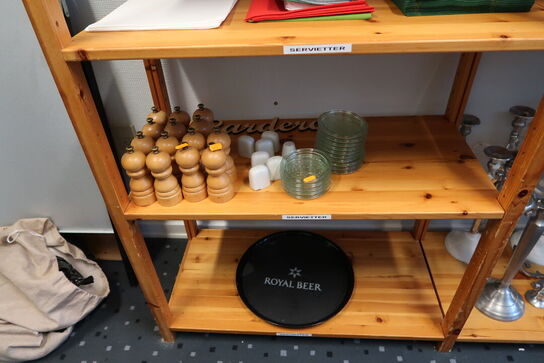 Div. Servietter samt peber/saltkværn