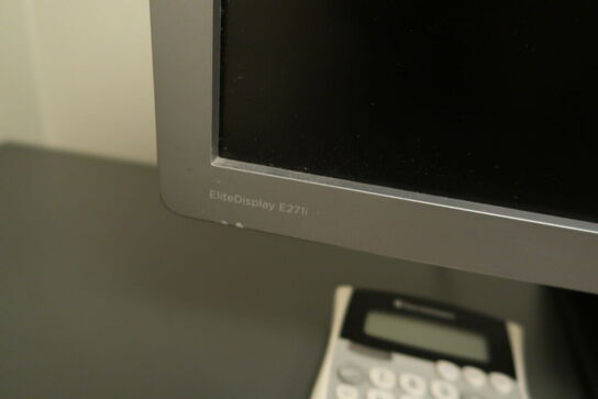 Bærbarcomputer HP ELITEBOOK med computerskærm, tastatur og mus