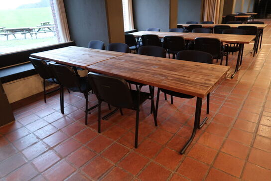 7 stk. stabelstole (borde medfølger ikke)