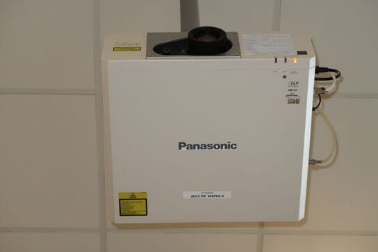 Projektor PANASONIC PT-RZ570