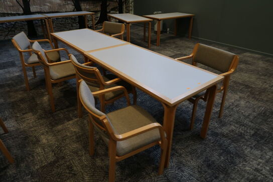 2 stk. borde MAGNUS OLESEN med 6 stk. spisebordsstole