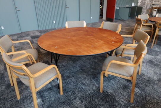 Klapbord med 6 stk. spisebordsstole