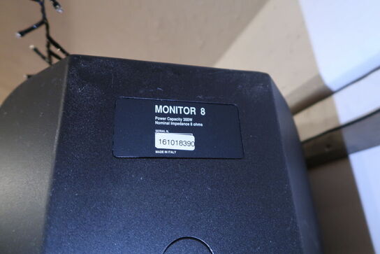 2 stk. højtalere RCF Monitor 8