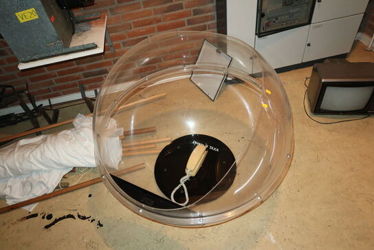 Retrotelefon i kuppel