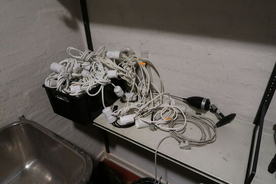 Div. Kabler samt forlængerledninger