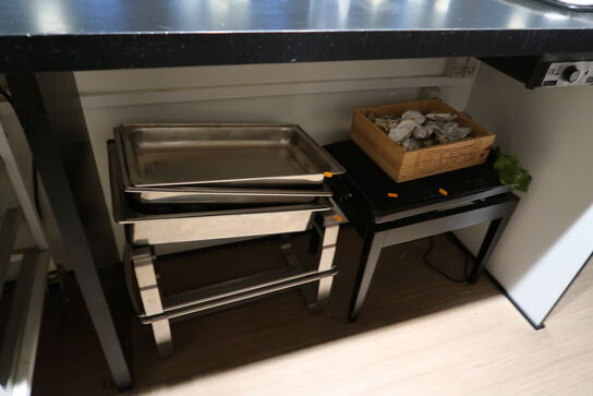 Div. Gastrobakker samt skammel