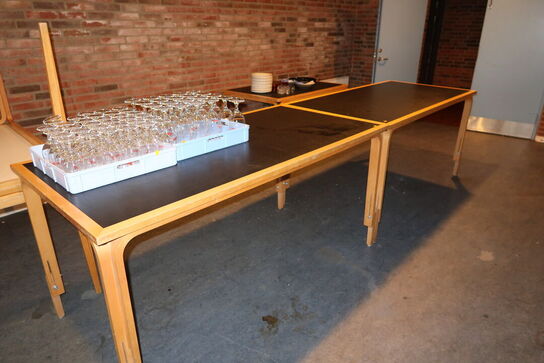 4 stk. borde MAGNUS OLESEN uden indhold