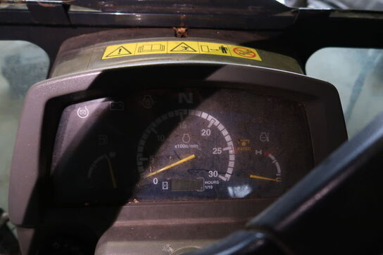 Kompakt traktor YANMAR EF 235 H