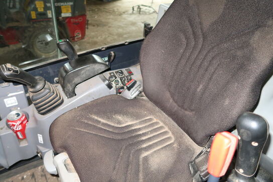 Minigraver KUBOTA KX019-4 med ekstra skovlsæt m.m.