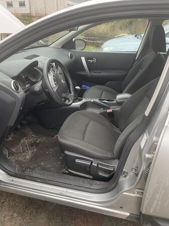 Personbil NISSAN QASHQAI 1.6