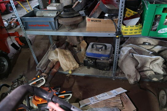 Lagerreoler med div. Værktøj og reservedele (generator medfølger ikke)