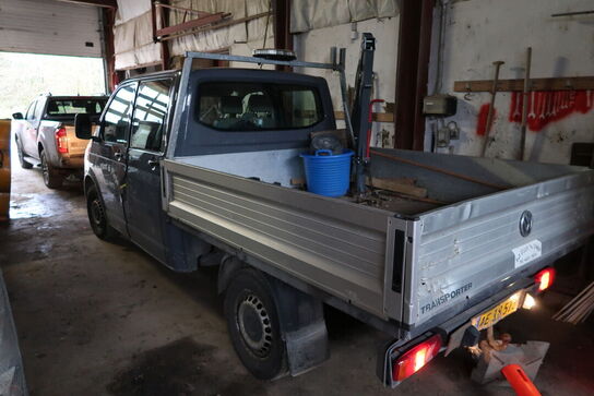 Varebil VOLKSWAGEN Transporter Dobbeltkabine 2.0 Tdi Med kran PELA TOOLS Hydraulic Lift Crane SX0204-1