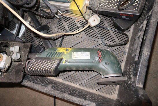 Kasse med div. Håndværktøj REDEYE, METABO, BOSCH