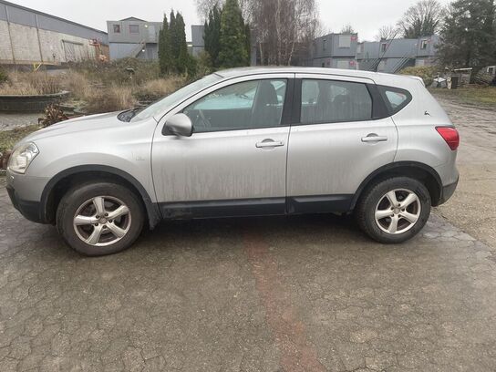 Personbil NISSAN QASHQAI 1.6