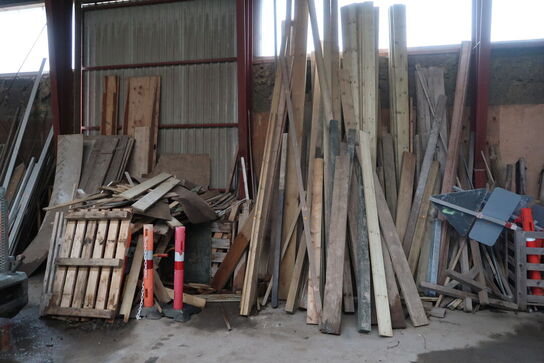 Div. Træ samt bukke