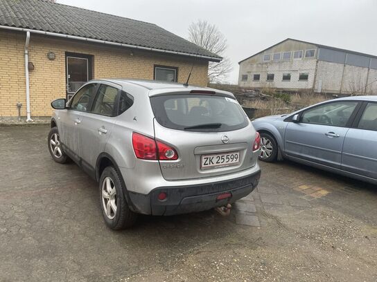 Personbil NISSAN QASHQAI 1.6