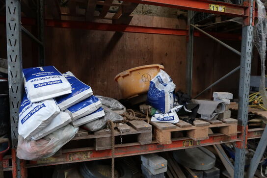 Div. Kantsten, fliser, stolpebeton m.m.