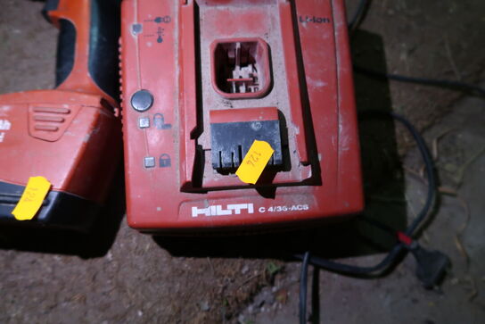 Akku bore/skruemaskine HILTI SF 150-A med batteri og lader