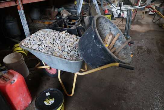 Trillebør med indhold