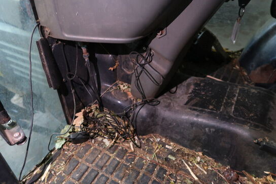 Kompakt traktor YANMAR EF 235 H