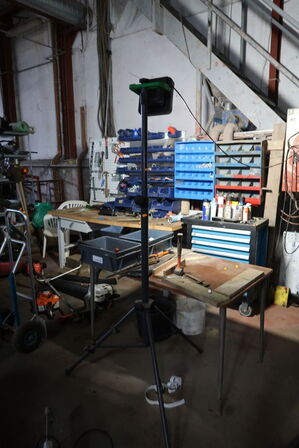 Stativ med arbejdslampe SCHNEIDER ELECTRIC