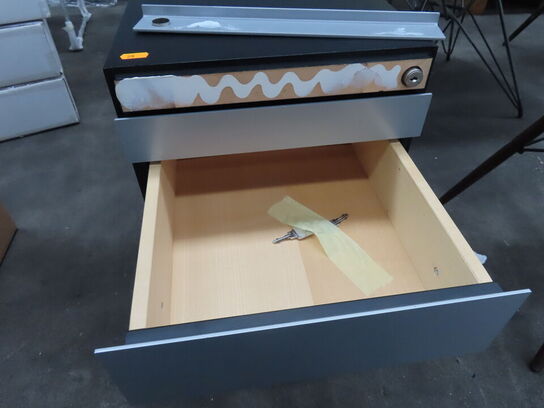 Skuffekasse PAUSTIAN