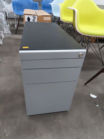 Skuffekasse PAUSTIAN