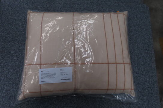 Kasse med 4 stk puder  HELENE BLANCHE SOFT