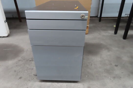 Skuffekasse PAUSTIAN