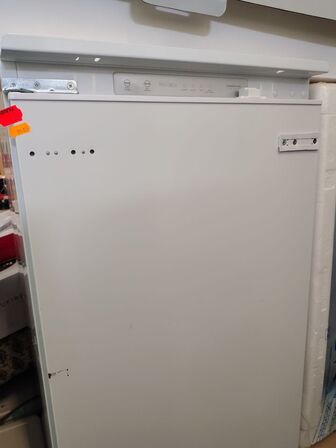 Køl/frys indbygningsskab FRIGOR