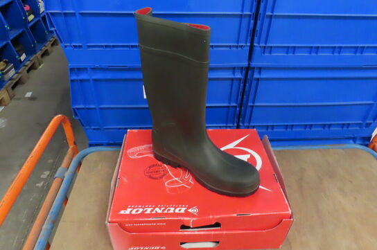 Arbejdssko DUNLOP PUROFORT C462933 str. 48