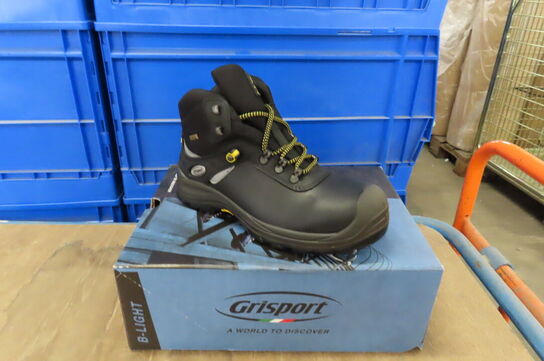 Arbejdssko GRISPORT 74049CD8T NERO DARKAR TREKKING PRO str. 39