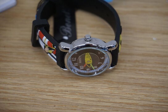 4 stk. ure DIVERSE MÆRKER