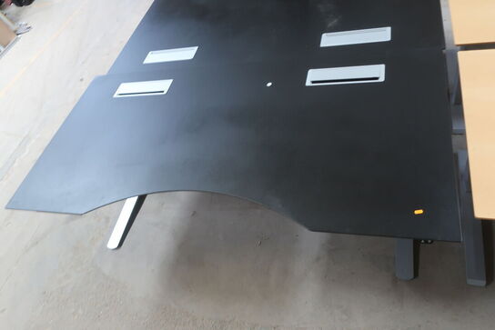 El. hæve/sænkebord 100x200 cm. 