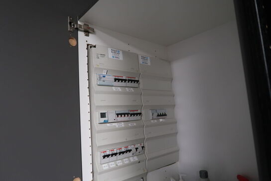 Køkken AUBO unik, Onyx (brugt) med armatur uden hårdehvidevarer