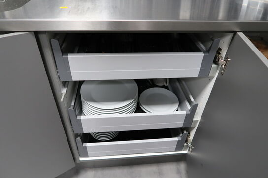 Køkken AUBO unik, Onyx (brugt) med armatur uden hårdehvidevarer