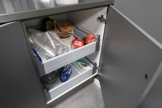 Køkken AUBO unik, Onyx (brugt) med armatur uden hårdehvidevarer