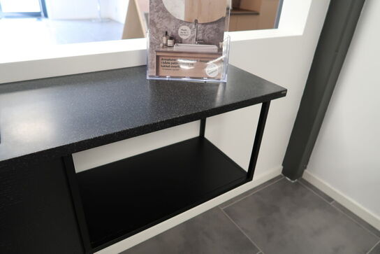 Badmøbel AUBO Black Oak med armatur 