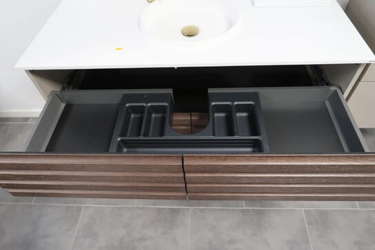 Badmøbel AUBO Oak Line, Chocoalte Sense, Varmgrå med armatur 