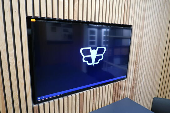 Fjernsyn PHILIPS BDL4330QL