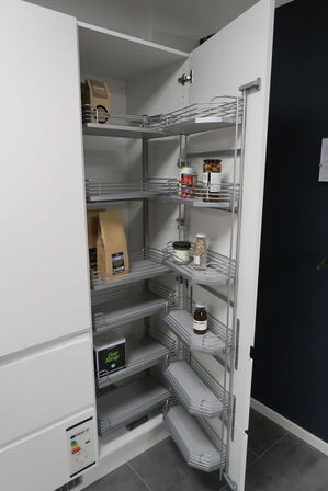 Køkken AUBO med armatur uden hårdehvidevarer