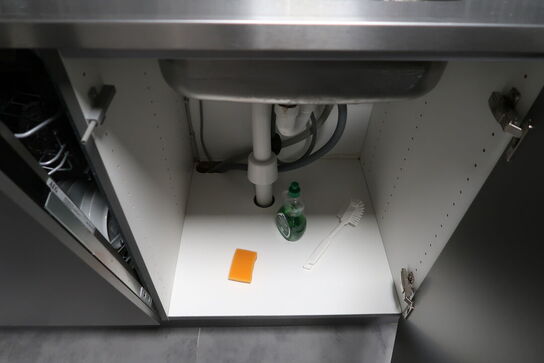 Køkken AUBO unik, Onyx (brugt) med armatur uden hårdehvidevarer