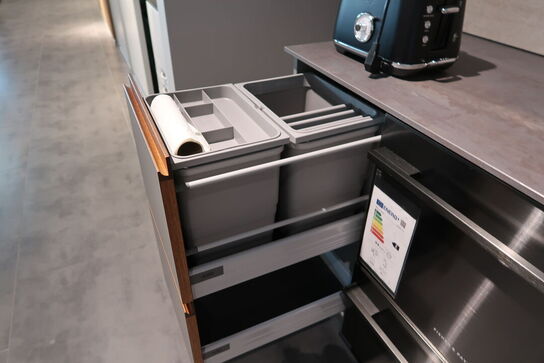 Køkken AUBO Venezia Napoli, Harmony Roast Sand uden armatur uden hårdehvidevarer, men med vakuumpakker BORA QVAC55