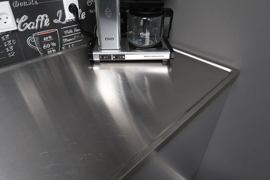 Køkken AUBO unik, Onyx (brugt) med armatur uden hårdehvidevarer